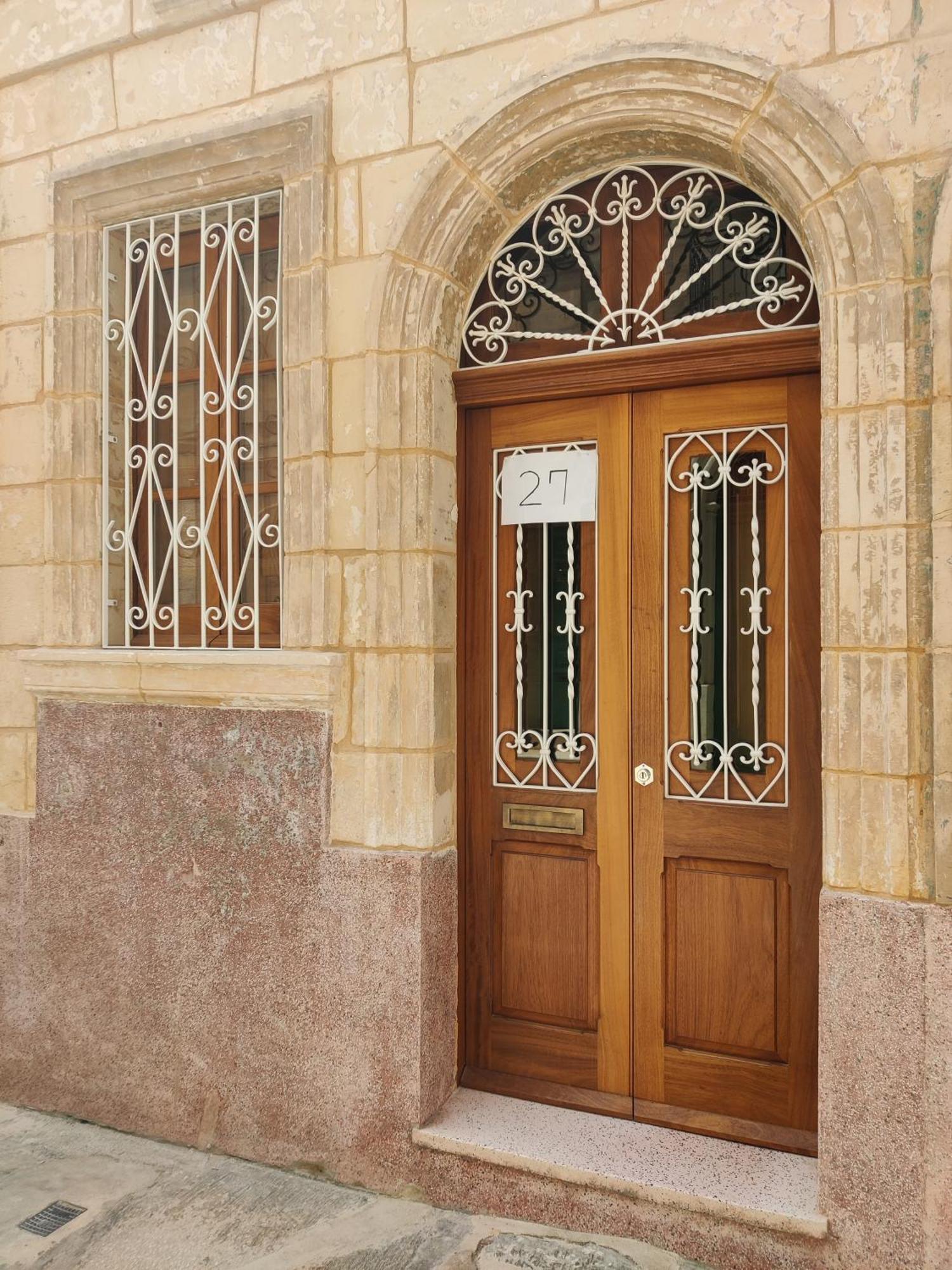 Peaceful Traditional Maltese Townhouse Luqa Eksteriør billede